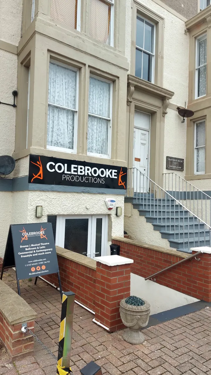 Westcliff Ladies Fitness Centre — fitness studio in Whitby — 2