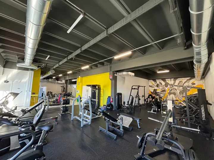Mandello Fitness — Palestre a Contrada Castello, Mandello del Lario