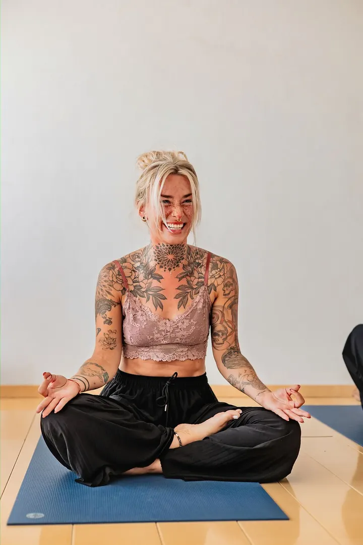 InLight Holistic Treatment — yoga-studio em Lagos — 4