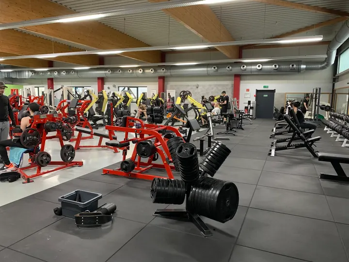 Absolut Fit and dance — Fitnessstudio in Holthausen, Übach-Palenberg