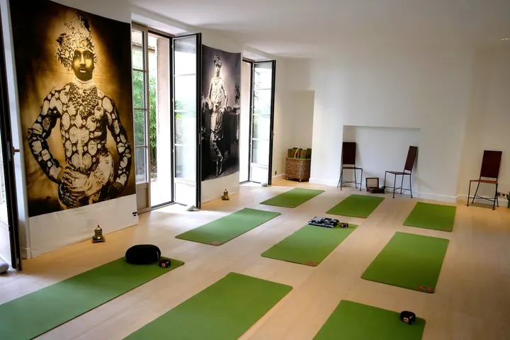 Association YOGAMana — yoga-studio à Saint-Cloud, Paris — 3