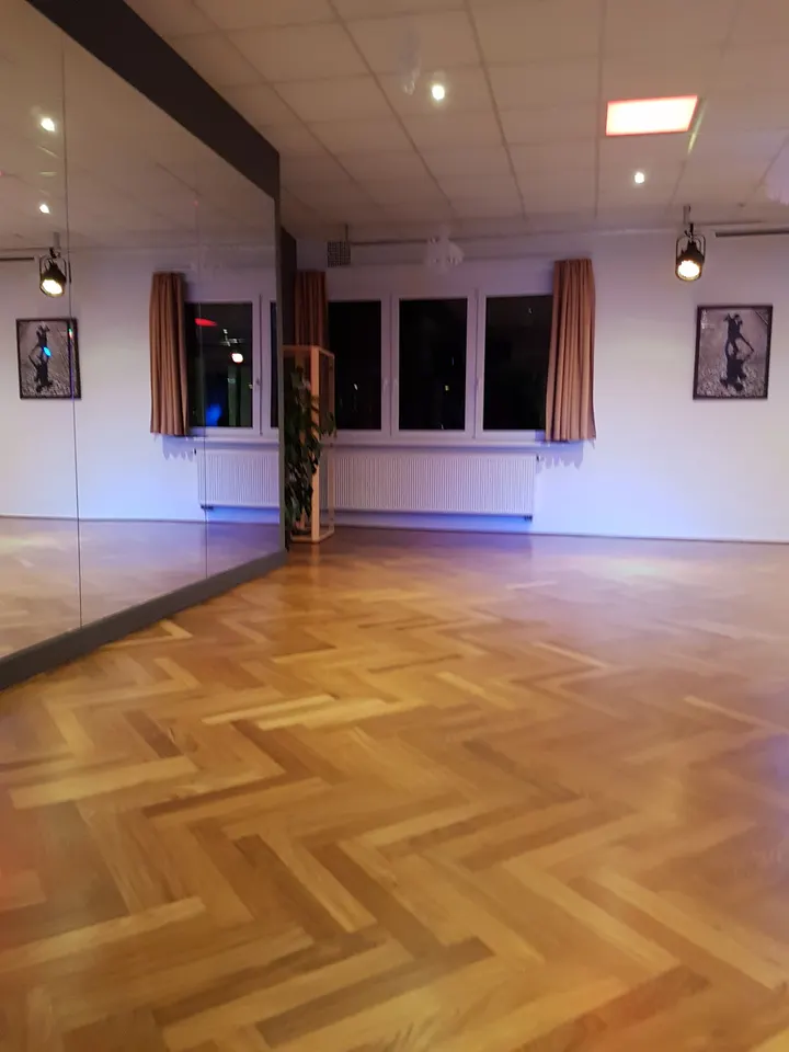 ADTV Tanzschule Krebs — tanz-studio in Geismar, Göttingen — 2