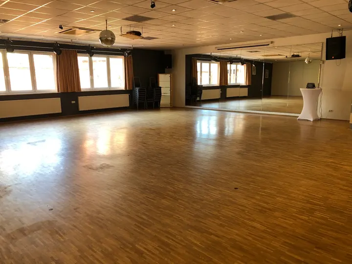 ADTV Tanzschule Krebs — Tanz in Geismar, Göttingen