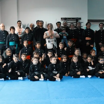 Escuela De Disciplinas Orientales — artes marciales-studio en Ametzola, Bilbao — 2