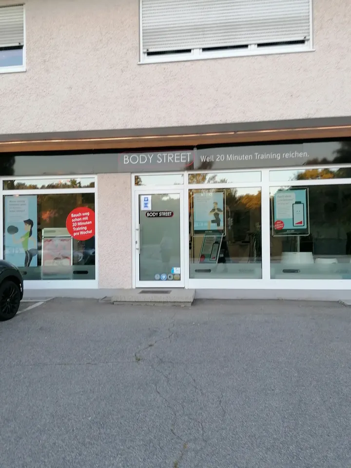 Bodystreet Altstraße — ems-training-studio in Land-Au, Deggendorf — 2