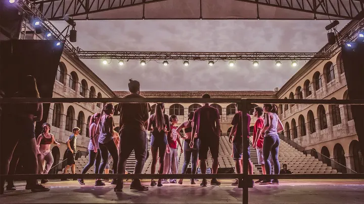 ESCUELA "FRESAS CON NATA" — baile-studio en Valladolid — 5