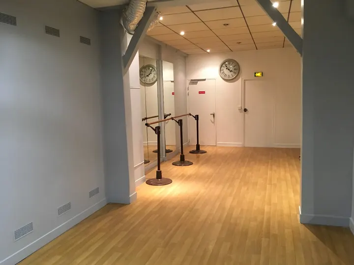 Ecole de danse de Paris — danse-studio à Paris — 4