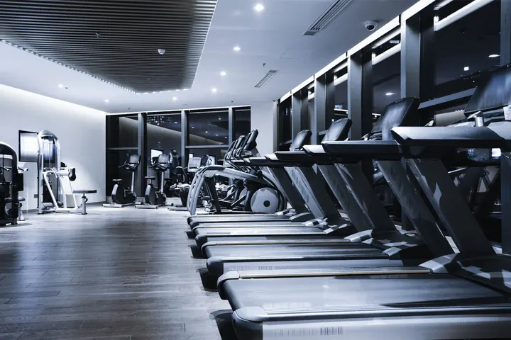 Le Spot Fitness — salle de fitness-studio à Saint-Maximin — 2