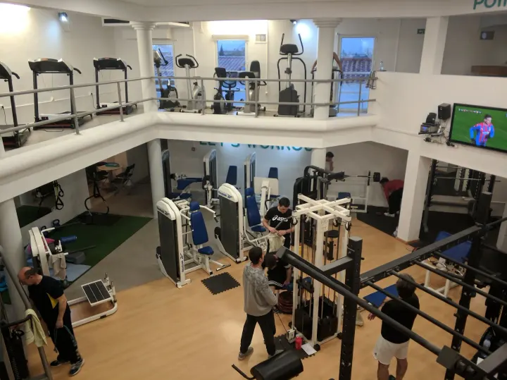 Point Fit - Health & Fitness — ginásio-studio em Santo André, Estremoz — 2