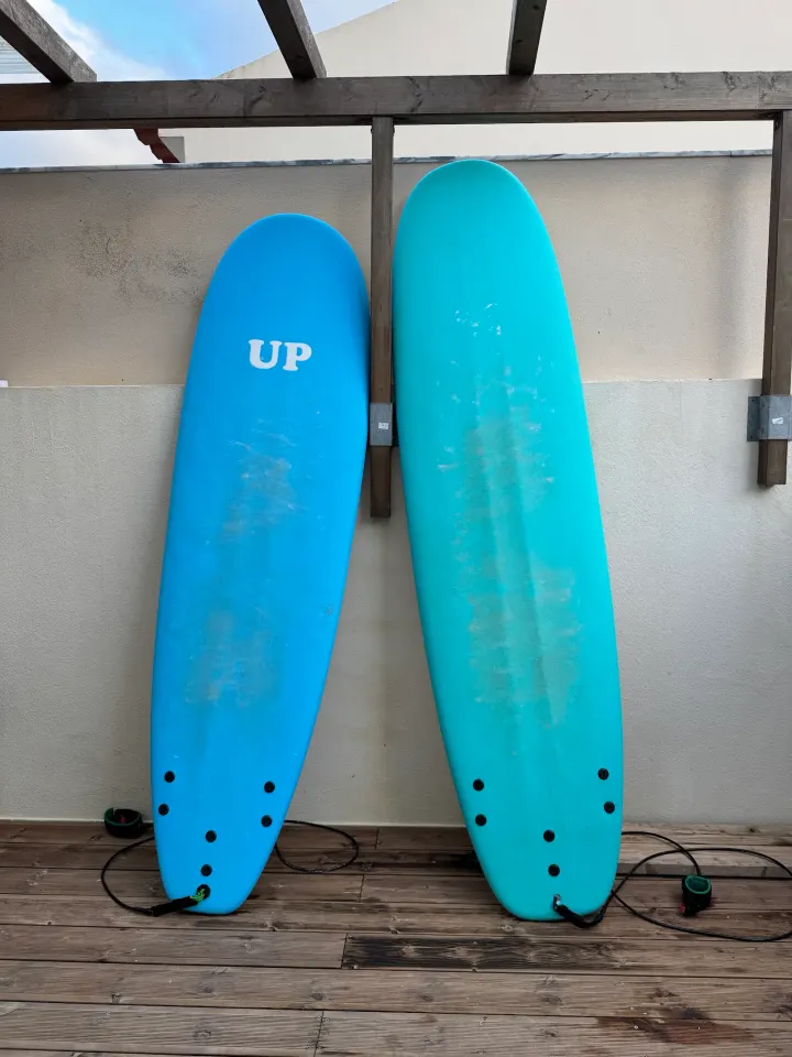 Ferrel Surf House — Surf em Casais do Baleal, Peniche