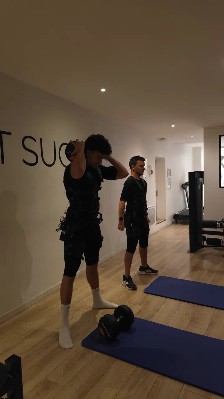 FIT SUCCESS PARIS 3 — récupération-studio à Paris 3e Arrondissement, Paris — 3