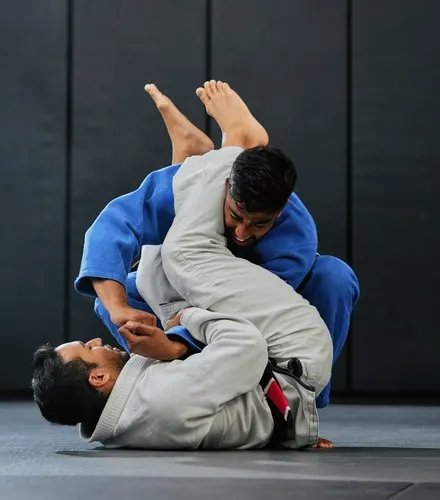 MONKEYS — artes marciais-studio em Alcochete — 4