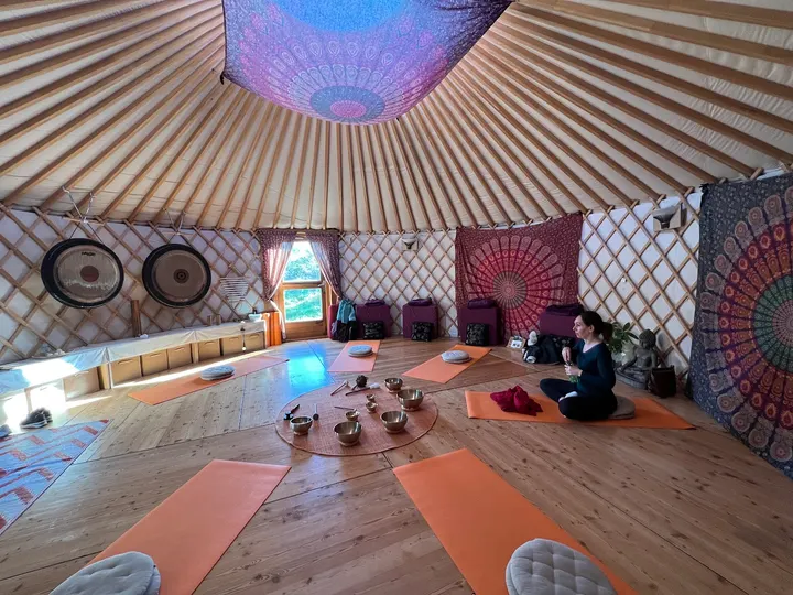 COMENJOY — yoga-studio aux Groues, Nanterre — 3