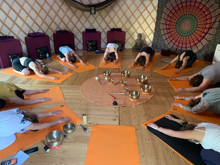 COMENJOY — yoga-studio à Nanterre — 4