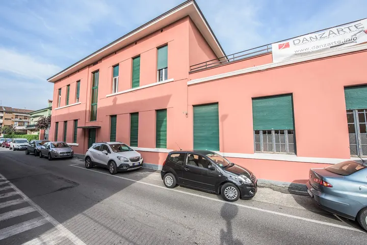Associazione Culturale Danzarte — acrobatica aerea-studio a Porta Cremona-Volta, Brescia — 2