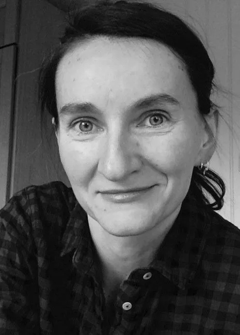 Mona Konuralp — yoga-studio i Kristiansand — 2