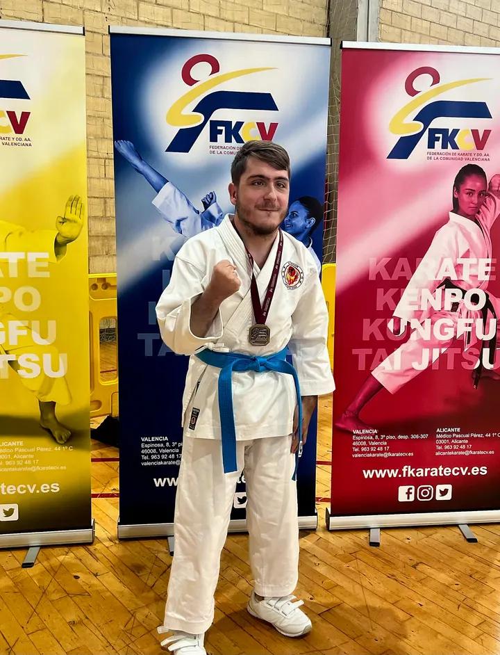 CLUB DE KARATE ANTONIO MIGUEL VERDÚ — artes marciales-studio en Elche — 5