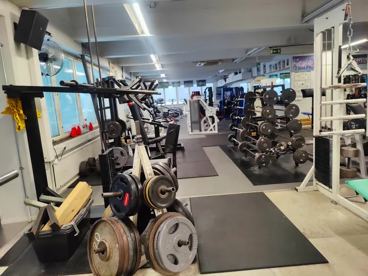 Kuntosali M-Club — fitnessstudio – Vähäheikkilä, Turku — 2