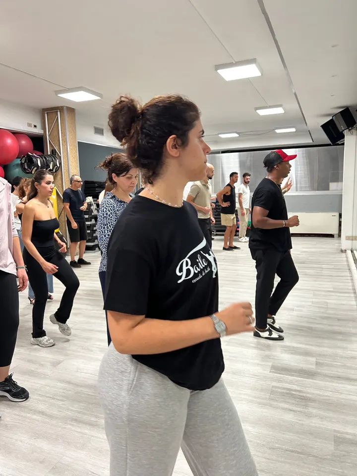 Baile vital escuela de baile — danza-studio a Venezia — 4