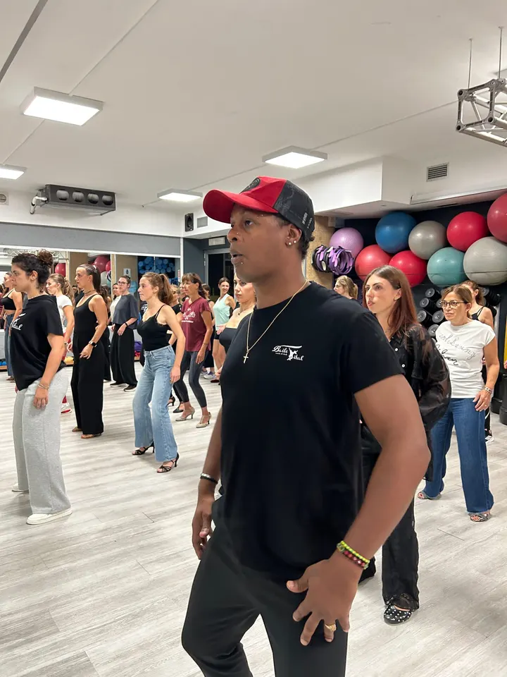 Baile vital escuela de baile — danza-studio a Venezia — 5