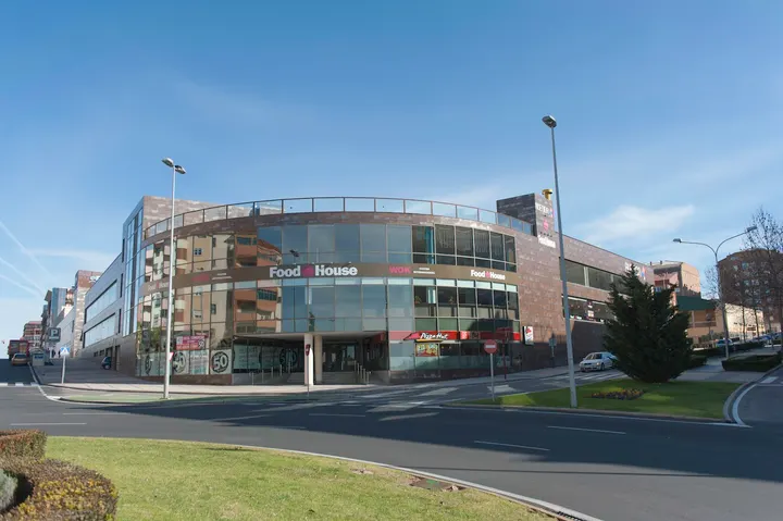 El Perú Cáceres Wellness — Estudio de fitness en El Perú, Cáceres