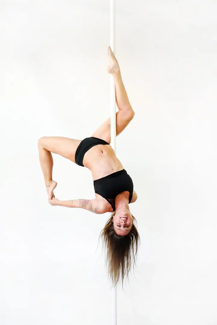 Milan Pole Dance Studio Col di Lana — Pole dance a Ticinese, Milano