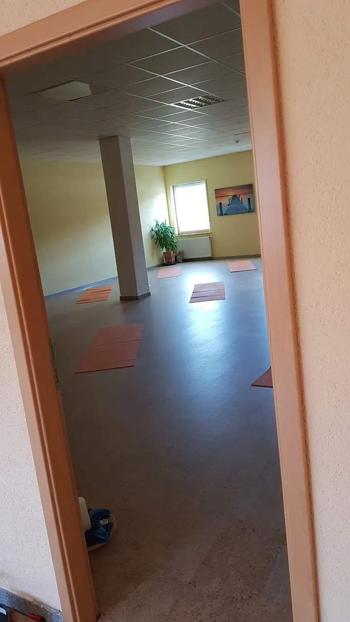 Yogaschule Claudia Schötz — yoga-studio in Mühlacker-Enzberg — 3