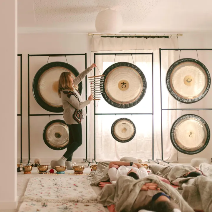 FEEL GONG (Bain sonore, gong, bols tibétains, Reiki, Kundalini Yoga, ateliers, formations) — Breathwork à Bellecombe, Lyon