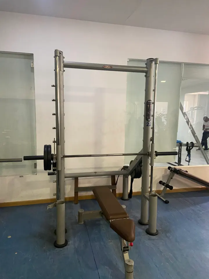 Physical Workout Gym & Health Club — Ginásio em Horta das Figueiras, Évora