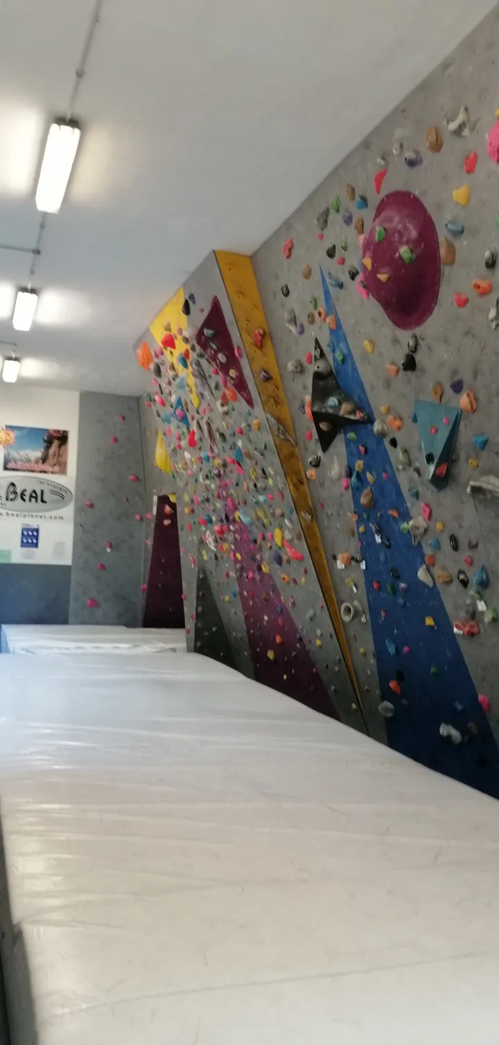 Gravità Zero — Arrampicata a San Giovanni, Trieste