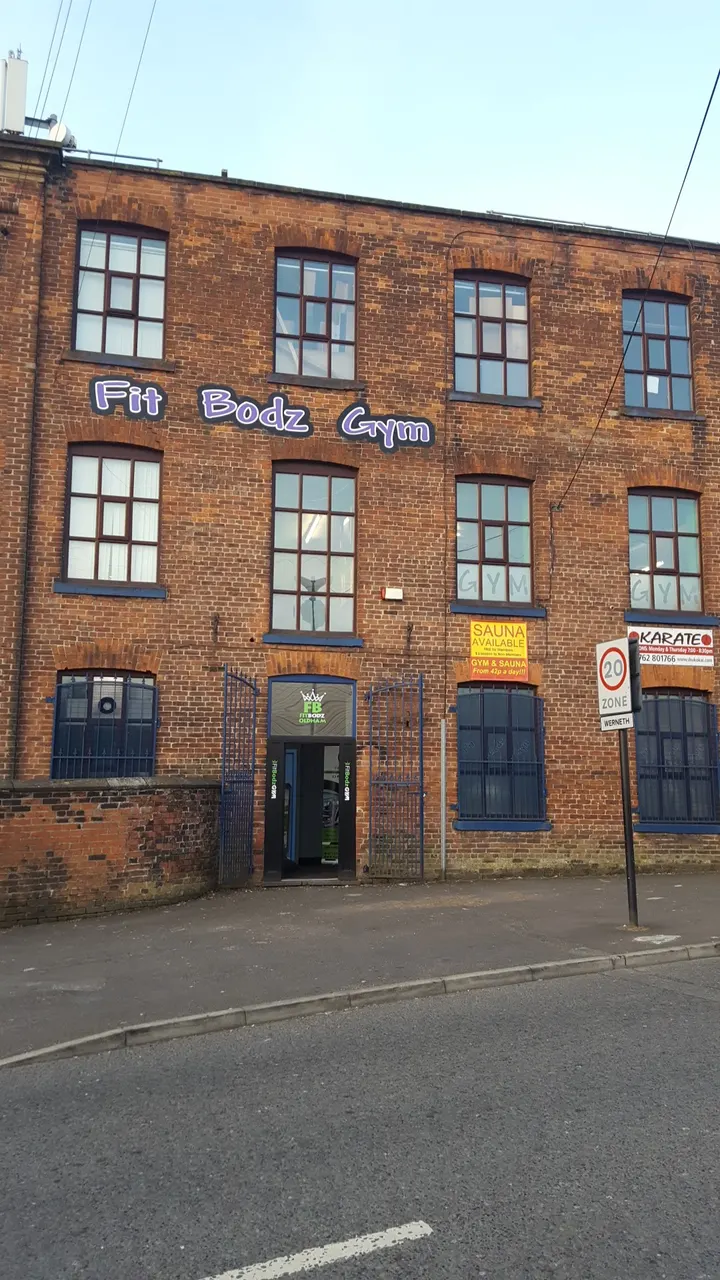 Fit Bodz Gym - Gym Oldham — fitness studio in Oldham — 5