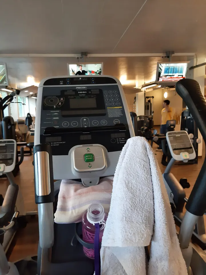 Sportgemeinschaft Karlsruhe Fitnessstudio — fitnessstudio in Neu-Knielingen, Karlsruhe — 2