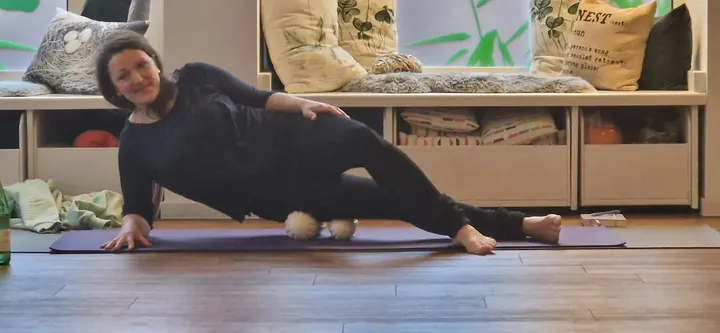 Isabella Gomes — yoga-studio in Hagen, Hagen am Teutoburger Wald — 2