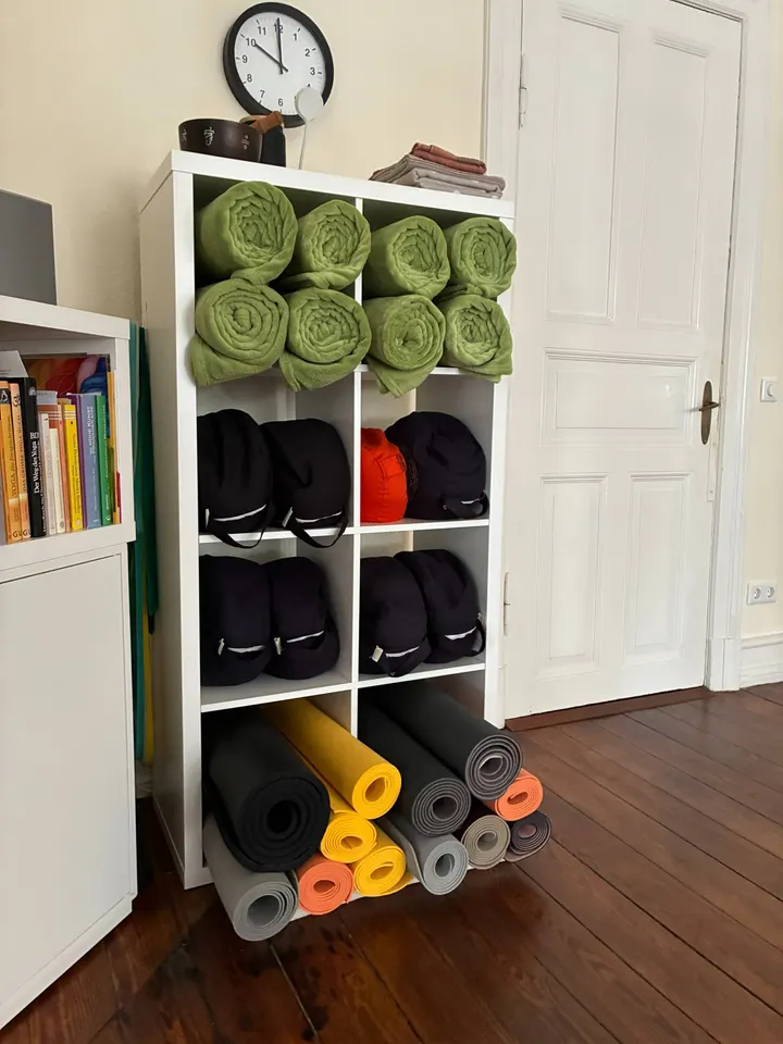 Yoga und Prana im Salon — yoga-studio in Exerzierplatz, Kiel — 3