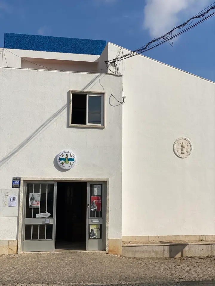 Academia Salsa Algarve — dança-studio em Pé do Outeiro, Faro — 2