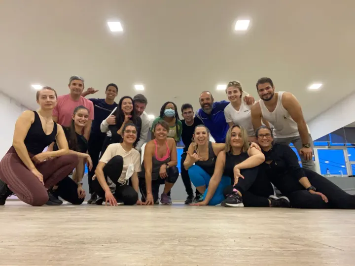 Academia Salsa Algarve — dança-studio em Faro — 3