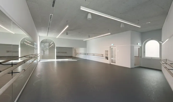 Escola de Ballet do Porto — dança-studio em Foz do Douro, Porto — 2