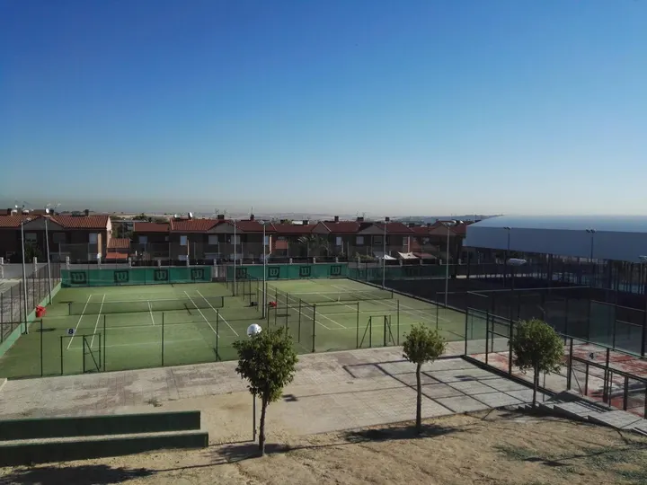 Centro Deportivo El Álamo — estudio de fitness-studio en El Álamo — 3