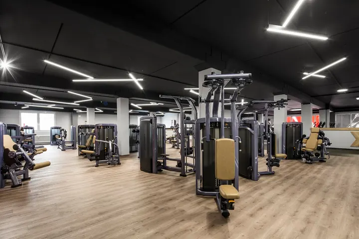 Iron Palace Fitnessstudio — fitnessstudio in Lechhausen-Ost, Augsburg — 3