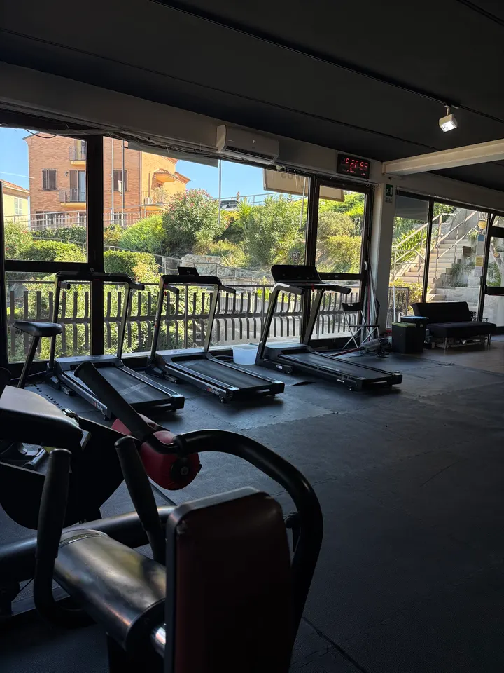 Olympus Gym — palestre-studio a Corridonia — 2