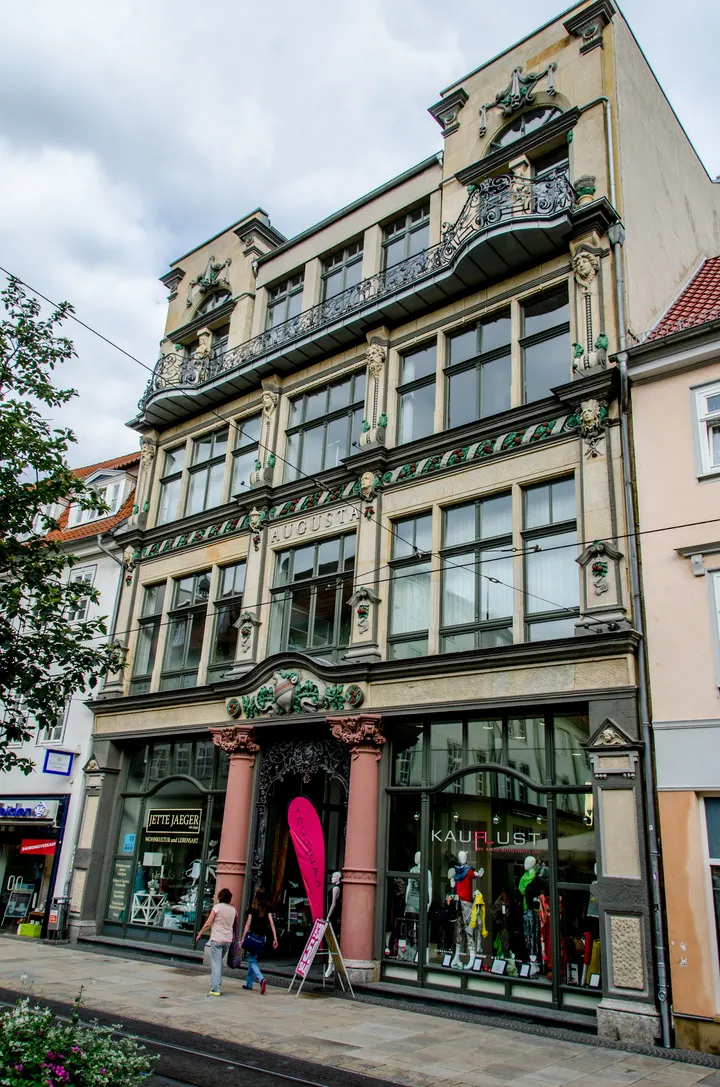 Pure Woman Fitnessstudio — fitnessstudio in Altstadt, Erfurt — 3