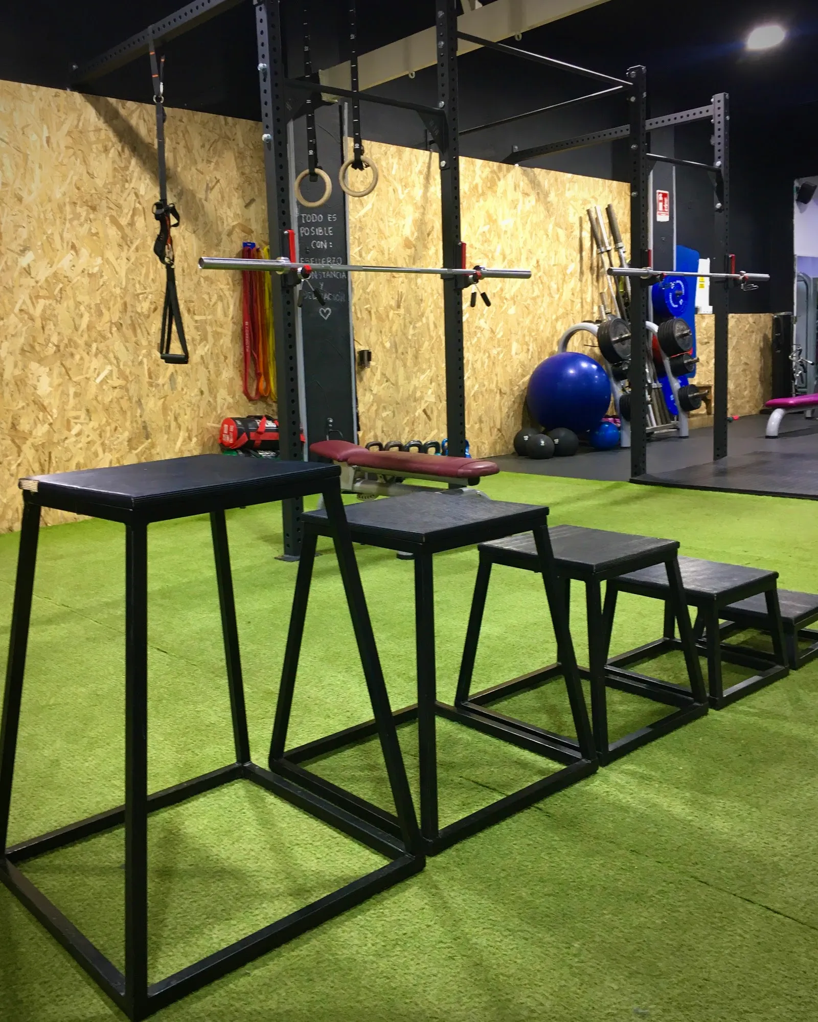 Gimnasio Kronos Almería — estudio de fitness-studio en Almería — 2
