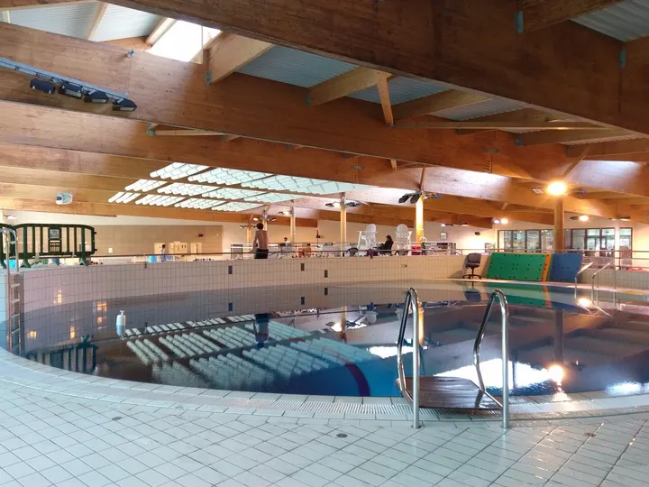 Piscine de Gayeulles — Bien-être à Les Gayeulles, Rennes