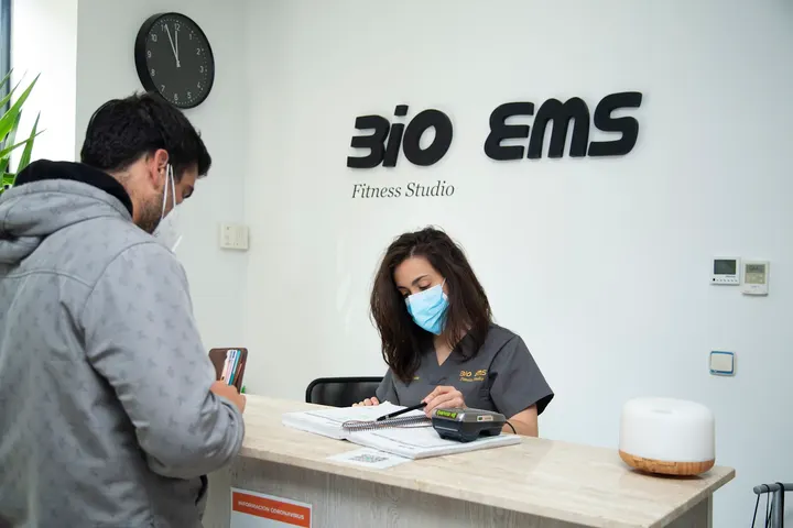 Bio Ems centro de rehabilitación y fisioterapia en Alicante — electroestimulación-studio en Alicante — 3