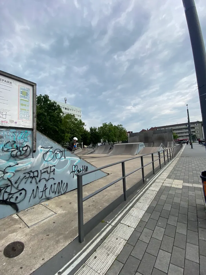 Trimm-Dich-Pfad Kesselbrink — calisthenics-studio in Bielefeld — 4