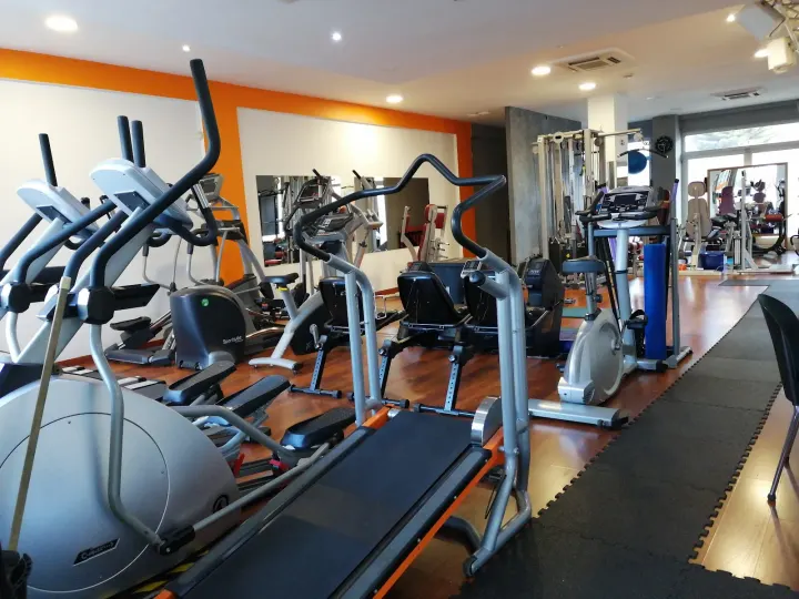 K FITNESS STUDIO — Ginásio em Carnide, Lisboa