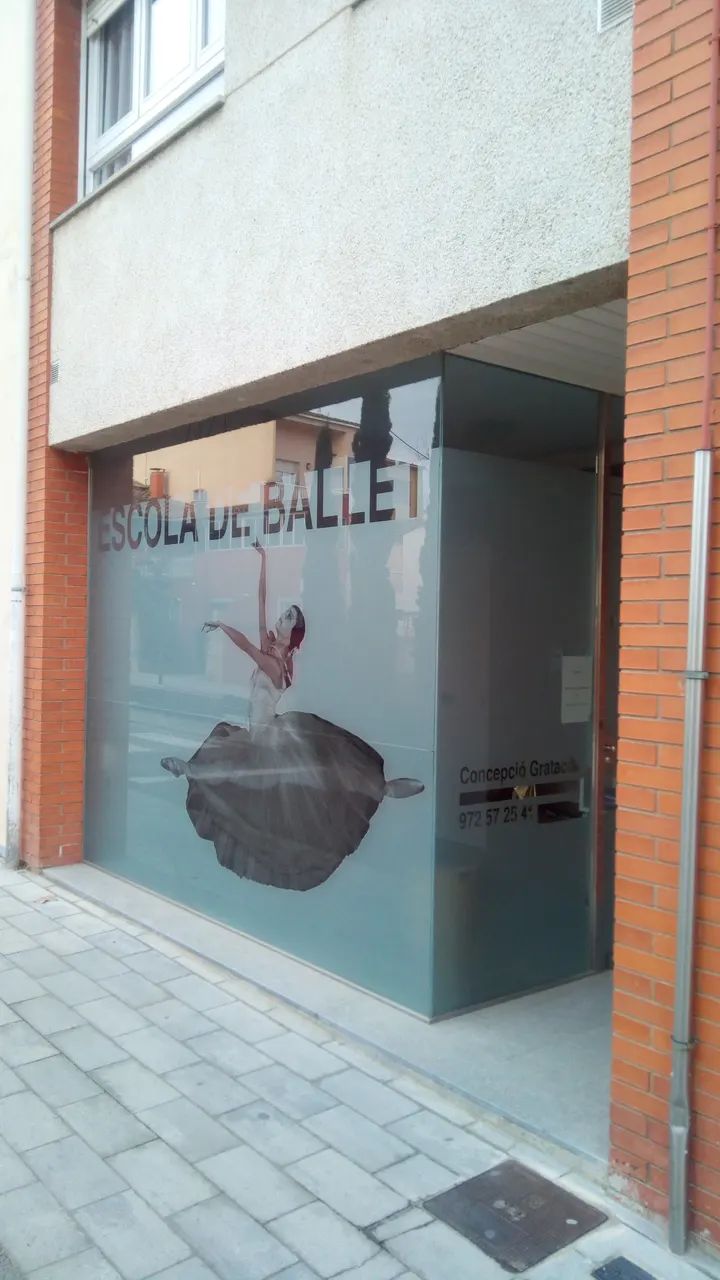 Escola De Ballet Concepció Gratacós — Baile en Banyoles, Banyoles