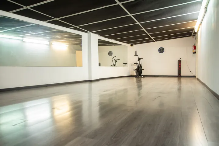 CAF GYM Centro de Rehabilitación, Acondicionamiento Físico y Salud — Estudio de fitness en Barris Marítims, Tarragona