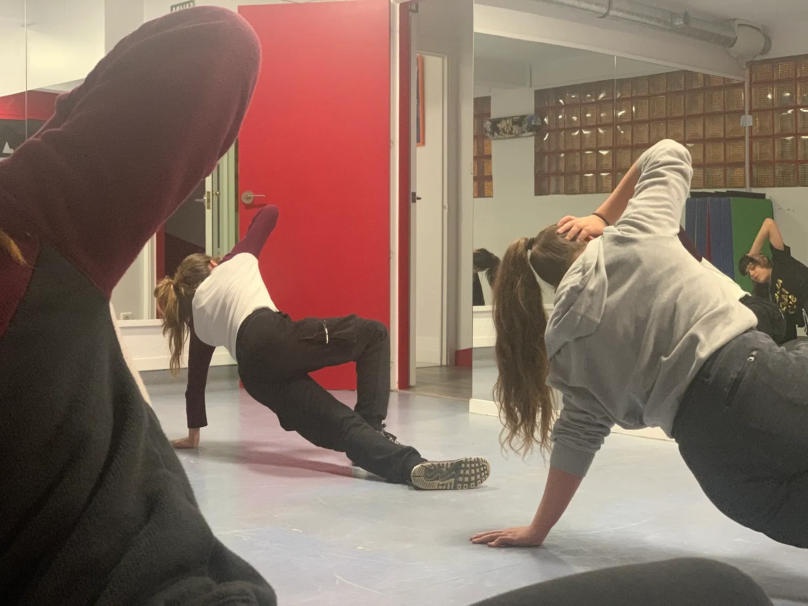 Arkadia Dance Studio — baile-studio en Barañáin/Barañain — 3