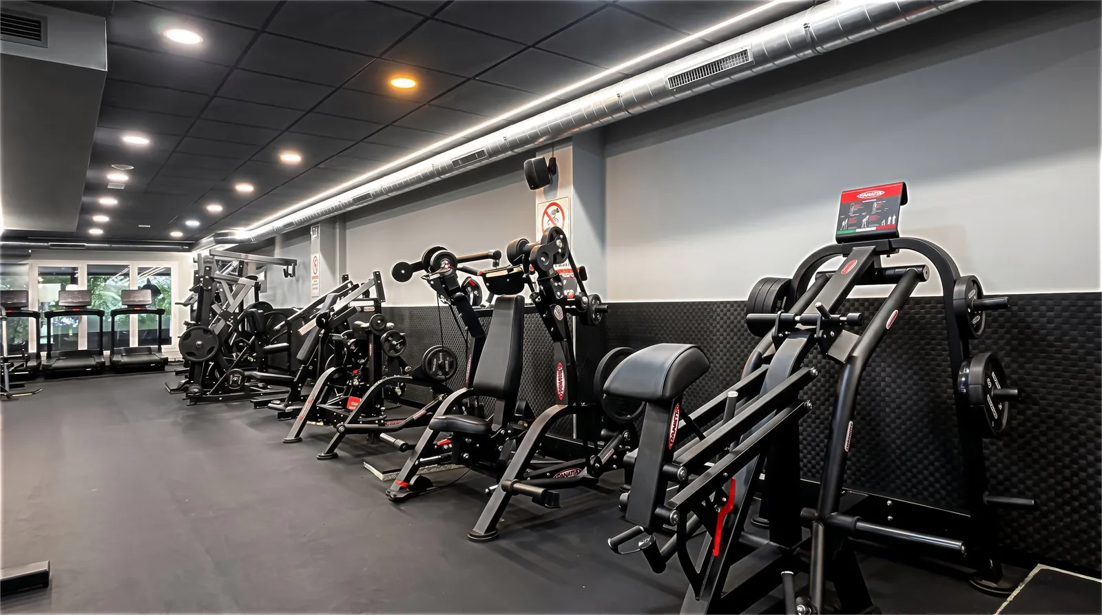 Mast Fitness — träningsstudio-studio i l'Eixample, Barcelona — bild 3